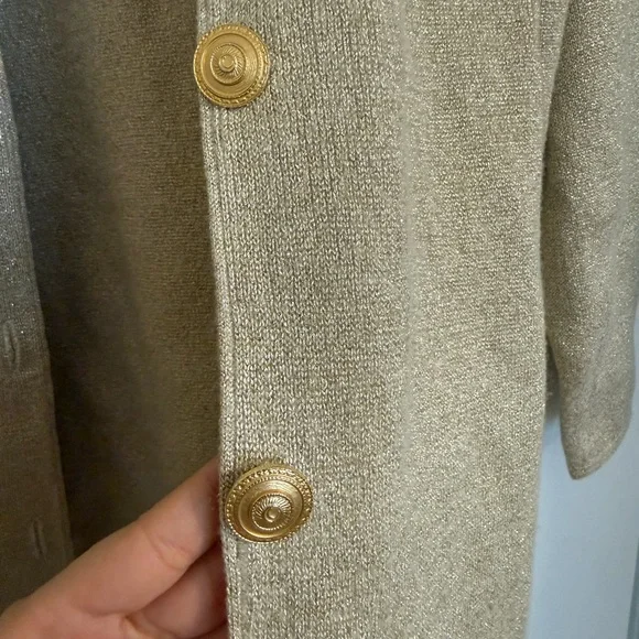 Ewear Vintage Gold Button Cardigan, Size XL, 50% wool - Picture 2 of 4